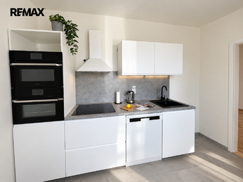 Prodej bytu 3+1 v osobním vlastnictví 77 m², Teplice