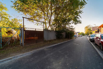 Prodej pozemku 553 m², Popice