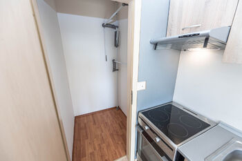 Pronájem bytu 1+kk v osobním vlastnictví 37 m², Praha 9 - Černý Most