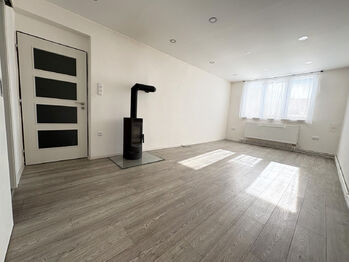 Pronájem bytu 2+1 v osobním vlastnictví 56 m², Vimperk