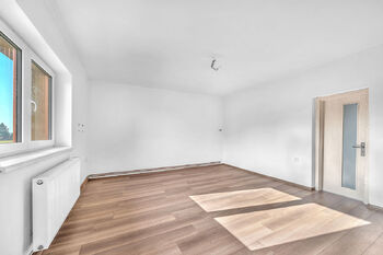 Prodej domu 212 m², Podhorní Újezd a Vojice