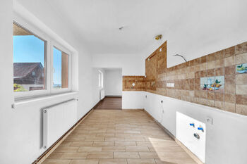 Prodej domu 212 m², Podhorní Újezd a Vojice