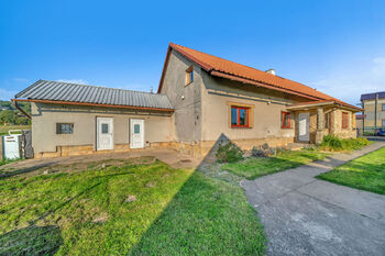 Prodej domu 212 m², Podhorní Újezd a Vojice