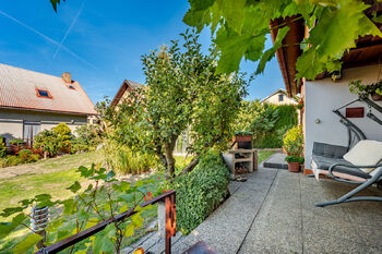 Prodej domu 200 m², Puklice