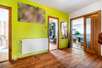Prodej domu 200 m², Puklice