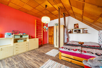 Prodej domu 200 m², Puklice