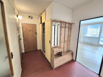 předsíň - Prodej bytu 3+1 v družstevním vlastnictví 81 m², Prachatice