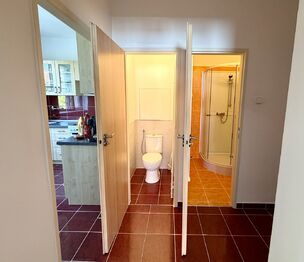 Pronájem bytu 3+1 v osobním vlastnictví 79 m², Praha 9 - Kbely