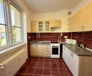 Pronájem bytu 3+1 v osobním vlastnictví 79 m², Praha 9 - Kbely