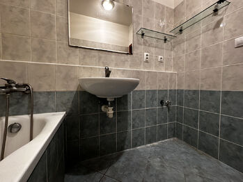 Pronájem bytu 3+kk v osobním vlastnictví 76 m², Rajhrad
