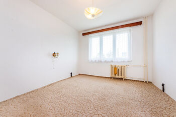 16. Čtvrtý pokoj - Pronájem bytu 3+1 v osobním vlastnictví 72 m², Beroun