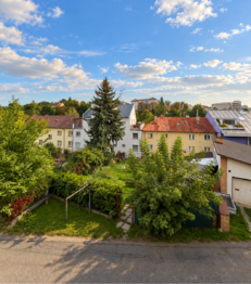 Výhled z okna - Pronájem bytu 3+kk v osobním vlastnictví 66 m², Benešov