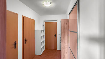 Prodej bytu 1+1 v osobním vlastnictví 40 m², Slapy