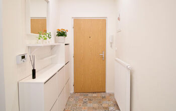 Hala - Pronájem bytu 2+kk v osobním vlastnictví 63 m², Praha 10 - Strašnice