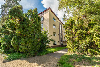 Prodej bytu 3+1 v osobním vlastnictví 65 m², Praha 9 - Klánovice