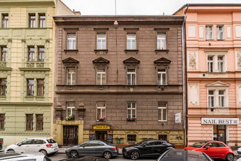 Pronájem bytu 2+1 v osobním vlastnictví 49 m², Praha 5 - Smíchov