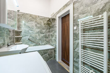 Pronájem bytu 2+1 v osobním vlastnictví 49 m², Praha 5 - Smíchov
