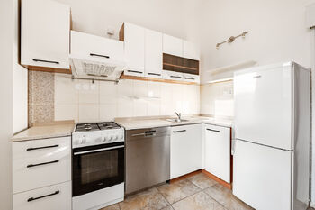 Pronájem bytu 2+1 v osobním vlastnictví 49 m², Praha 5 - Smíchov
