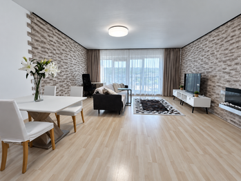 Pronájem bytu 2+kk v osobním vlastnictví 81 m², Praha 9 - Vysočany