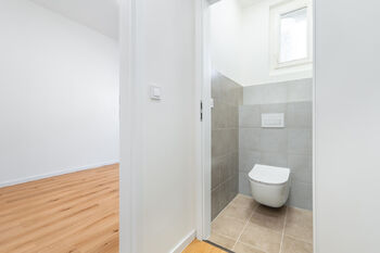 Prodej bytu 1+kk v družstevním vlastnictví 20 m², Praha 3 - Žižkov