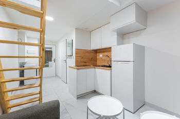 Prodej bytu 1+kk v osobním vlastnictví 17 m², Praha 5 - Košíře