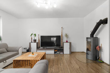 Prodej domu 95 m², Řisuty