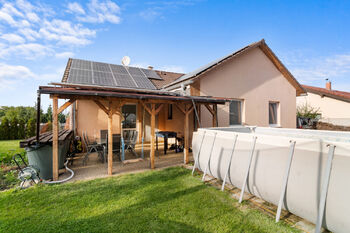 Prodej domu 95 m², Řisuty