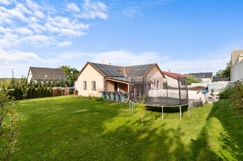 Prodej domu 95 m², Řisuty