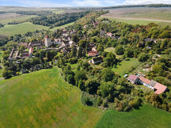 Prodej domu 210 m², Vinařice