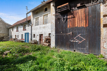 Prodej domu 210 m², Vinařice