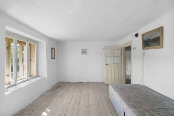 Prodej domu 210 m², Vinařice