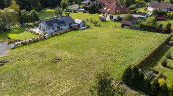 Prodej pozemku 2227 m², Sadov