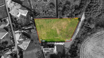 Prodej pozemku 2227 m², Sadov