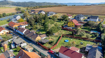 Prodej pozemku 650 m², Stašov