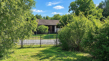 Vjezd na pozemek - Prodej pozemku 2157 m², Řepín