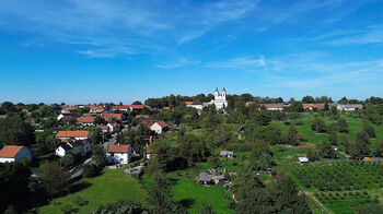 Pohled na obec Řepín - Prodej pozemku 2157 m², Řepín