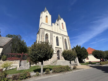Řepín - kostel - Prodej pozemku 2157 m², Řepín