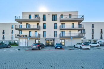 Prodej bytu 2+kk v osobním vlastnictví 60 m², Horoměřice