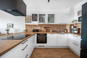 Prodej bytu 2+kk v osobním vlastnictví 60 m², Horoměřice