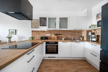 Prodej bytu 4+kk v osobním vlastnictví 72 m², Jeneč