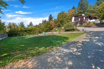 Prodej pozemku 2743 m², Pyšely