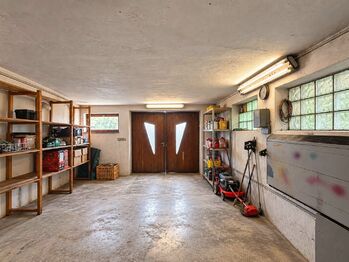Prodej domu 253 m², Bujanov