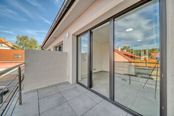 Pronájem bytu 1+kk v osobním vlastnictví 22 m², Velký Osek