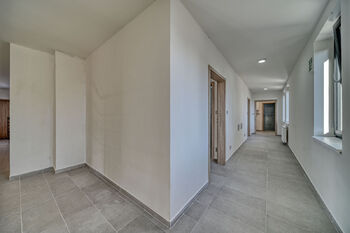Pronájem bytu 1+kk v osobním vlastnictví 22 m², Velký Osek
