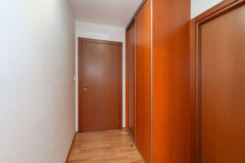 Prodej bytu 2+kk v osobním vlastnictví 58 m², Praha 6 - Dejvice