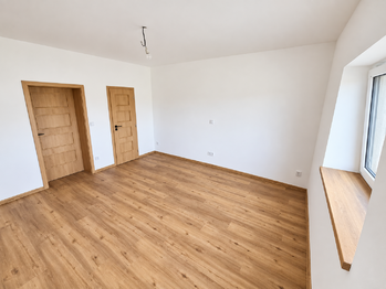 Pokoj 2 - Prodej domu 221 m², Ostrava