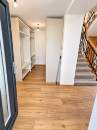 Šatna u vstupu - Prodej domu 221 m², Ostrava