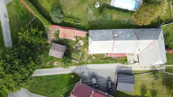 Prodej domu 150 m², Dvory
