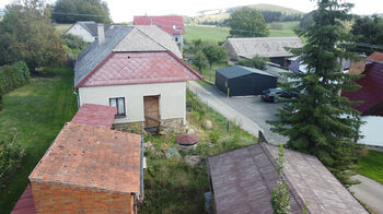 Prodej domu 150 m², Dvory