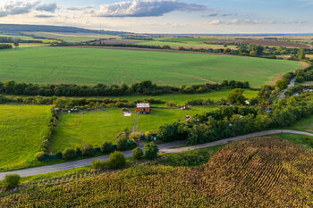 Prodej pozemku 10431 m², Kouřim